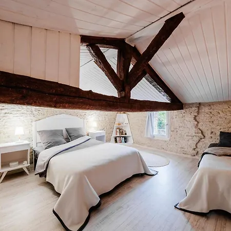 Hébergement de vacances La Grange Bleue - Parking Privé - A 2km De La *