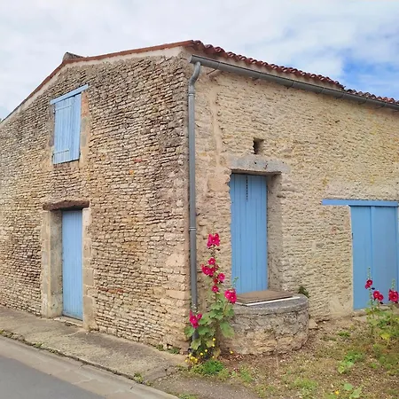 Hébergement de vacances La Grange Bleue - Parking Privé - A 2km De La Saint-Georges-d'Oleron